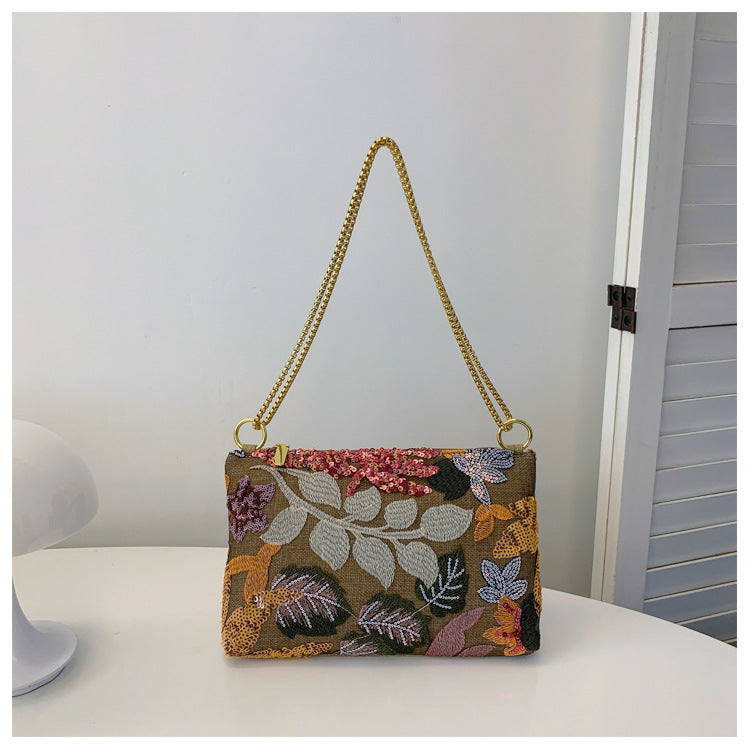 Dinner tote bag with High-grade sequin New embroidered clutch ladies bag for travel gift summer hand bag ladies envelope bag
